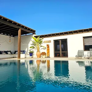  Hébergement de vacances Nazoly, Oasis De Tranquilidad Con Piscina Privada En El Corazon De Lanzarote