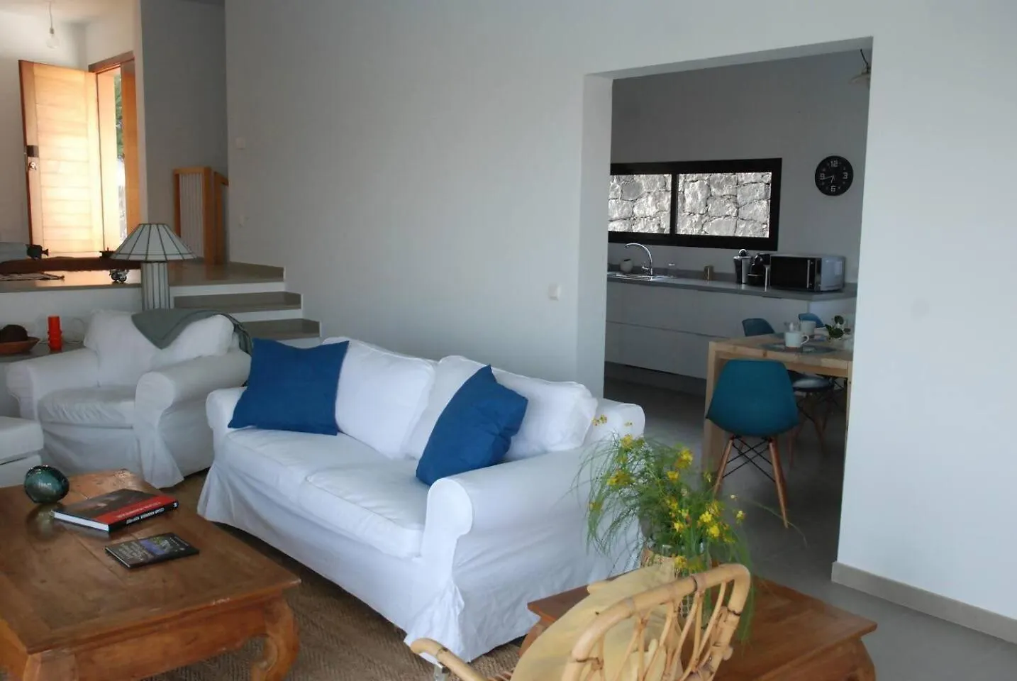 El Tucan Vistas En 3 Dormitorios Y Piscina Nazaret Ferienhaus